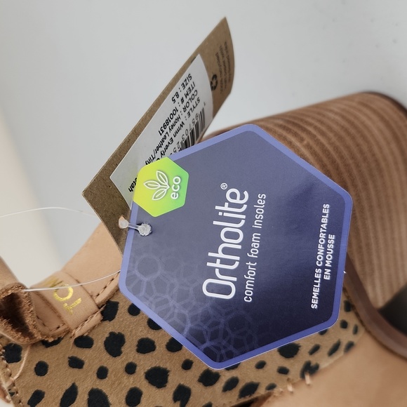 TOMS Women's Everly Cutout Fashion Boots - Picture 7 of 8